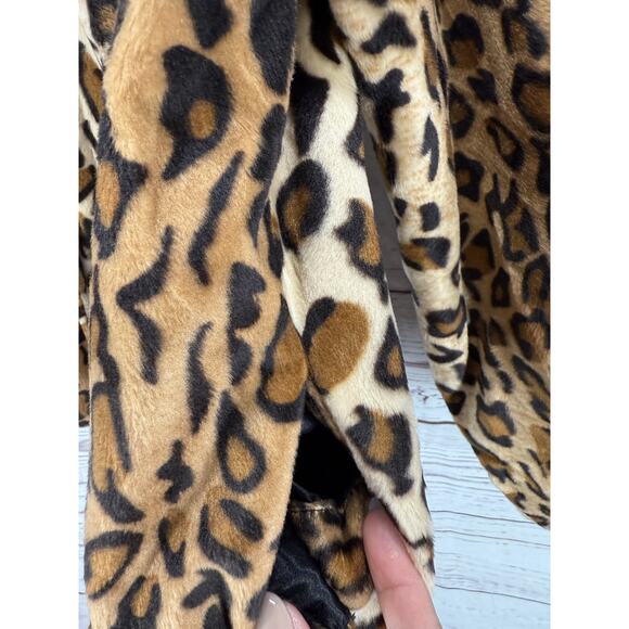 Velvet by Graham & Spencer Leopard Print Faux Fur Coat Jacket Size XS - Picture 9 of 15